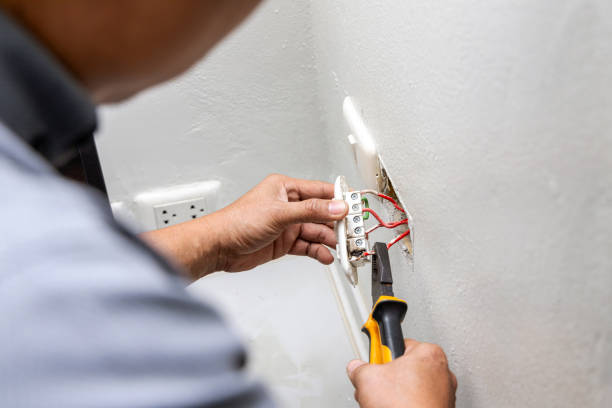 Best Home Electrical Repair  in East Meadow, NY